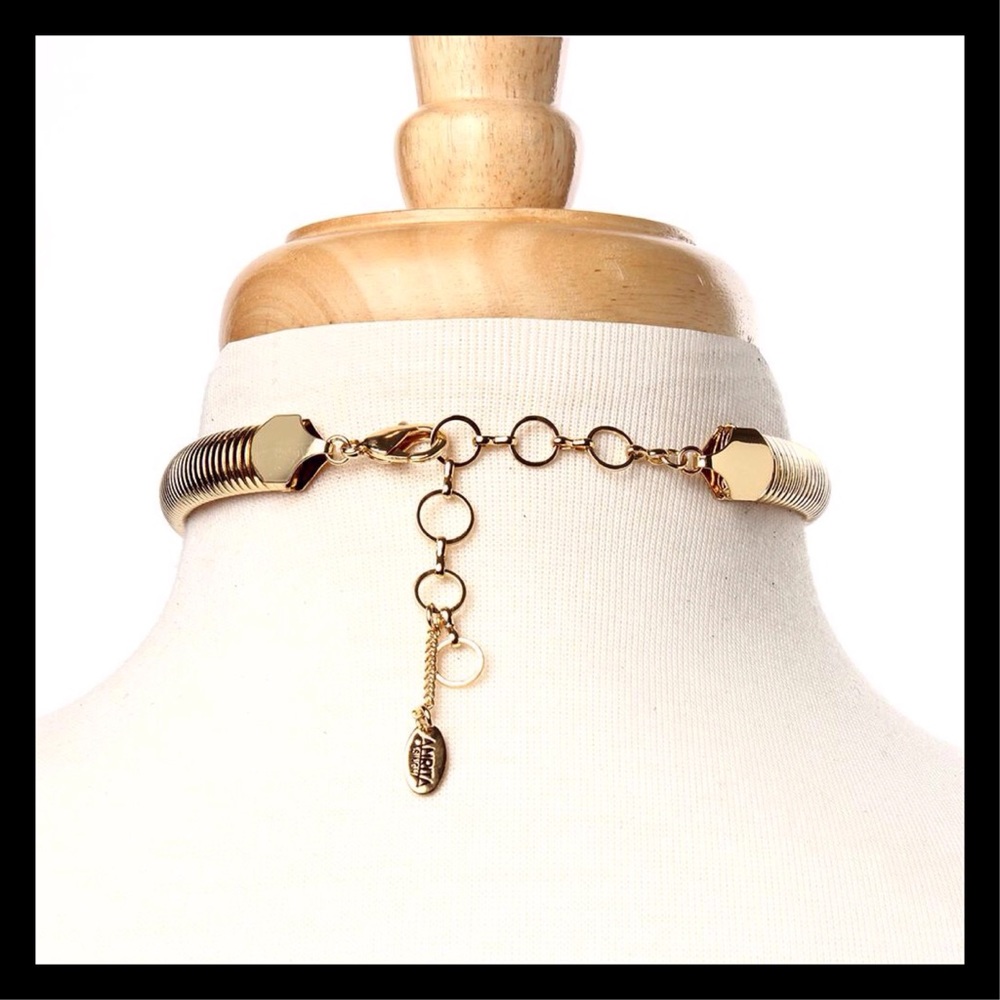 Amrita Singh Omega Choker - Picture 2 of 3
